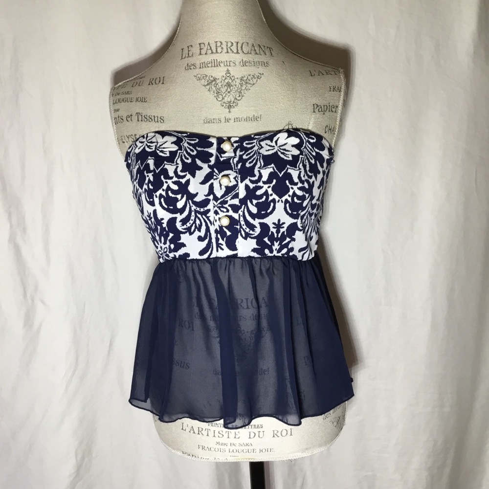 Floral strapless top